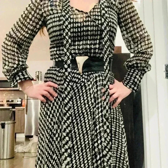 Theory Tie-Neck Long-Sleeve Broken Oval Silk-Blend Scarf Wrap Dress NWT - Picture 7 of 15